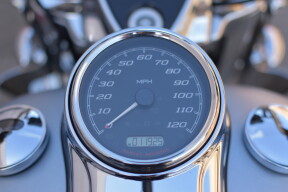 2020 Harley-Davidson® Freewheeler® FLRT thumb 2