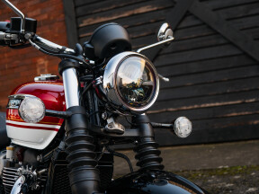 2026 Triumph Bonneville Speedmaster  thumb 2