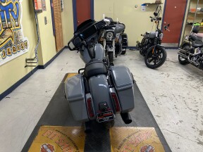 2026 Harley-Davidson® Street Glide® Dark Billiard Gray Black Trim FLHX thumb 0
