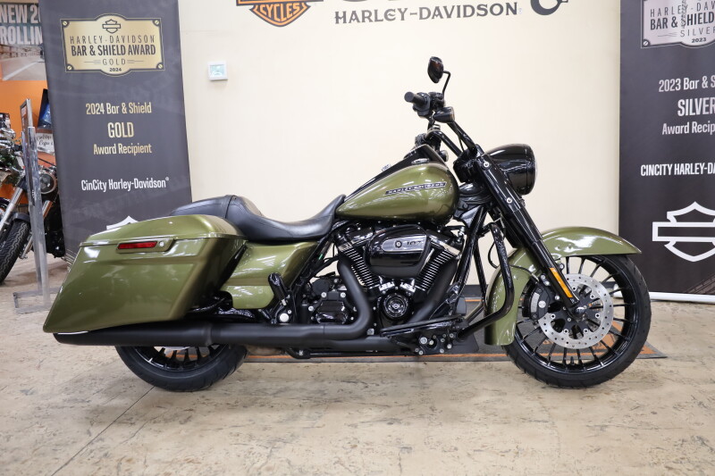 FLHRXS 2018 Road King® Special