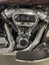 2019 Harley-Davidson® Road King® Wicked Red/Twisted Cherry thumb 1