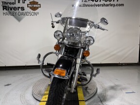 2008 Harley-Davidson® Heritage Softail® Classic Vivid Black thumb 1