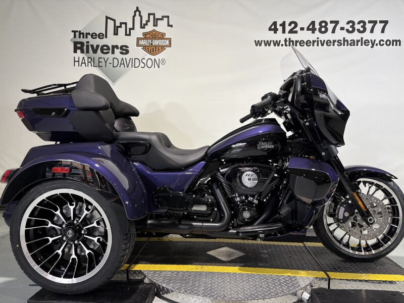2026 Harley-Davidson® Street Glide 3 Limited Purple Abyss / Vivid Black Black Trim
