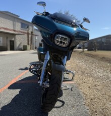 2026 Harley-Davidson® Street Glide® FLHX thumb 2