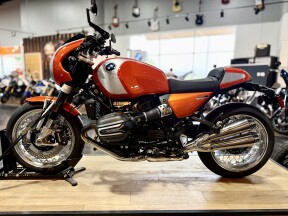 2026 BMW Motorrad R 12 S Lava Orange Metallic thumb 2