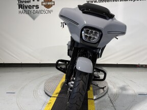 2026 Harley-Davidson® Street Glide® Dark Billiard Gray Black Trim thumb 1