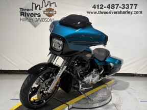 2026 Harley-Davidson® Street Glide® Teal Thunder / Vivid Black Chrome Trim thumb 0