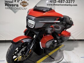 2026 Harley-Davidson® CVO Street Glide Limited Citrus Heat CVO Tri-Tone thumb 0