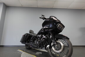 2022 Harley-Davidson® Road Glide® Special FLTRXS thumb 2