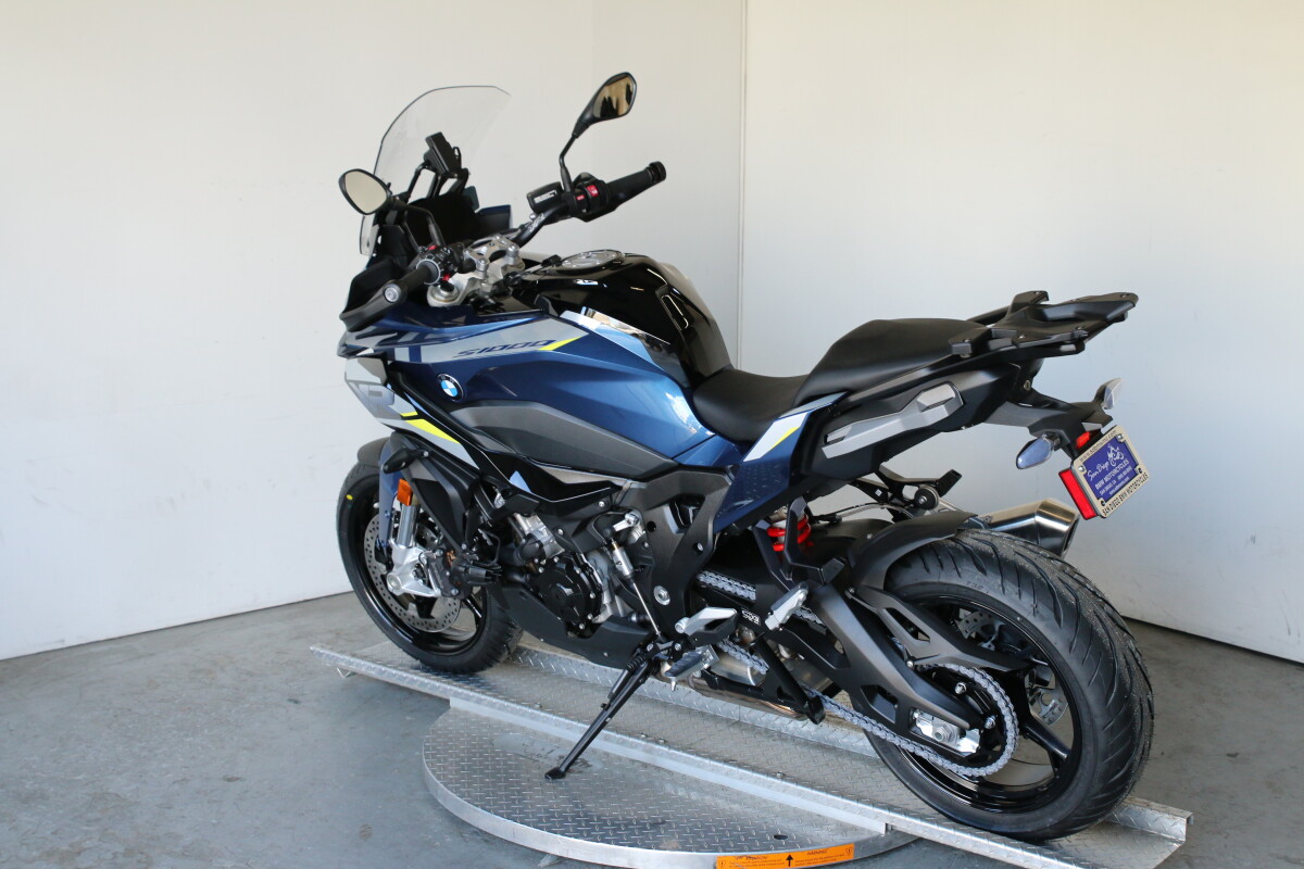 2026 BMW S 1000 XR, photo 4