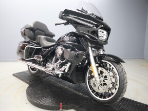 2026 Harley-Davidson® Street Glide Limited FLHXL thumb 2