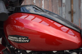 2025 Harley-Davidson® Street Glide® FLHX thumb 2
