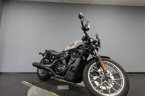 2025 Harley-Davidson® Nightster™ Special RH975S thumb 2