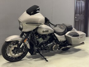 FLHXSE 2023 CVO™ Street Glide® thumb 0