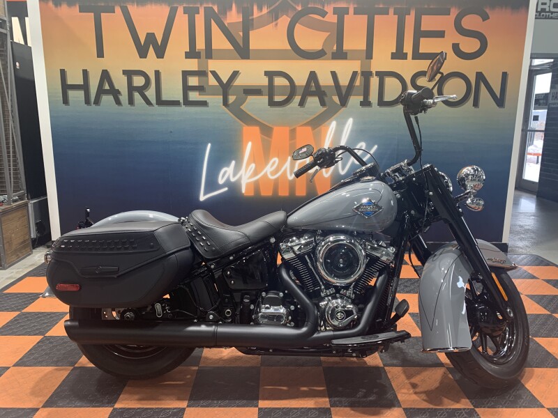 2026 Harley-Davidson Heritage Classic FLHC Solo