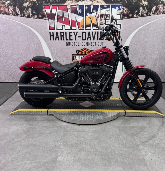 2022 FXBBS Street Bob® 114 
