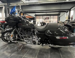 2026 Harley-Davidson® Street Glide® thumb 2