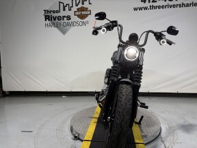 2026 Harley-Davidson® Street Bob® Dark Billiard Gray SOLO w/Cast Wheels thumb 1