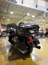 Harley-Davidson® Road Glide® Ultra 2013 FLTRU MIDNIGHT PEARL thumb 2