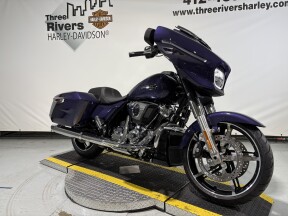 2026 Harley-Davidson® Street Glide® Purple Abyss Chrome Trim thumb 2
