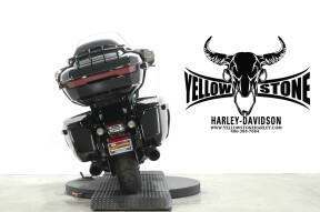2026 Harley-Davidson® Street Glide® Vivid Black Black Trim thumb 2