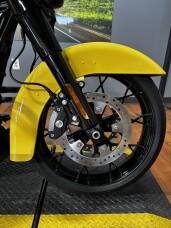 2023 Harley-Davidson® Road King® Special INDUSTRIAL YLW thumb 1