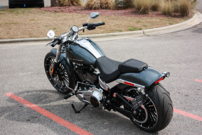 2026 Harley-Davidson® Breakout™ FXBR thumb 1