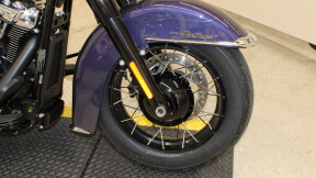 2026 Harley-Davidson Heritage Classic Cruiser FLHC thumb 1