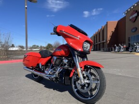 2026 Harley-Davidson® FLHX Street Glide® Blood Orange  thumb 3