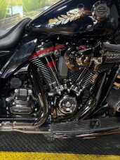 2022 Harley-Davidson® CVO™ Street Glide® BLUE STEEL thumb 1