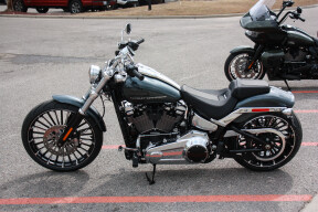 2026 Harley-Davidson® Breakout™ FXBR thumb 0