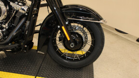 2026 Harley-Davidson Heritage Classic Cruiser FLHC thumb 1