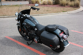 2025 Harley-Davidson® Heritage Classic FLHC thumb 1