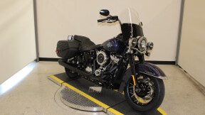 2026 Harley-Davidson Heritage Classic Cruiser FLHC thumb 2