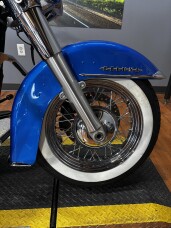 2018 Harley-Davidson® Deluxe ELECTRIC BLUE W/PINSTRIPE thumb 2