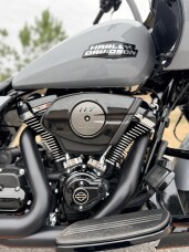 2026 Harley-Davidson® Road Glide™ FLTRX thumb 0