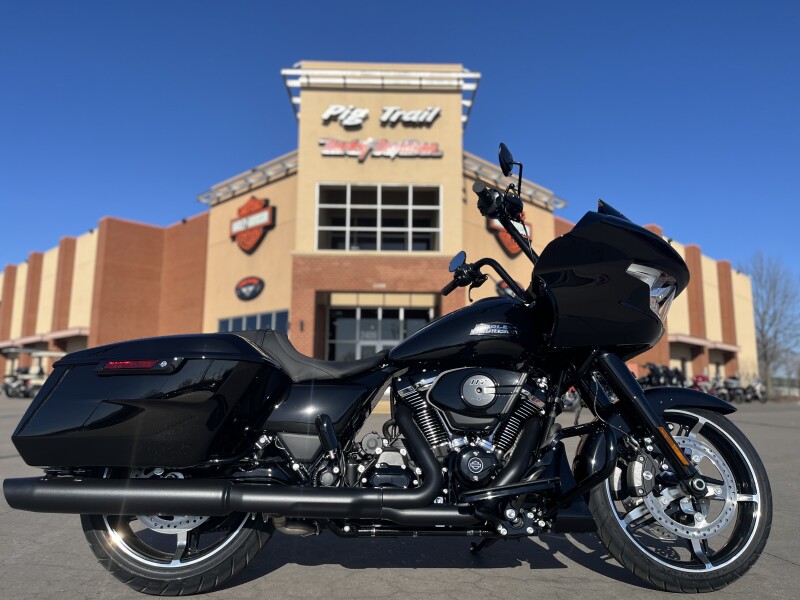 2026 Harley-Davidson® FLTRX Road Glide® Vivid Black
