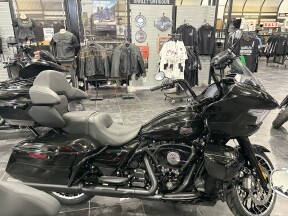 2026 Road Glide Limited 17CI VVT thumb 2