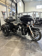 2025 Tri-Glide w/under 1,900kms!! thumb 2