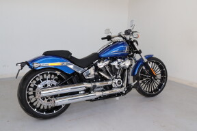 2024 Harley-Davidson® Breakout™ 117 Blue Burst thumb 3
