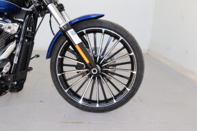 2024 Harley-Davidson® Breakout™ 117 Blue Burst thumb 1
