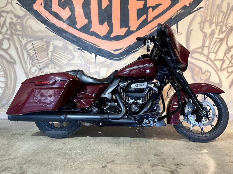 FLHXS 2020 Street Glide® Special