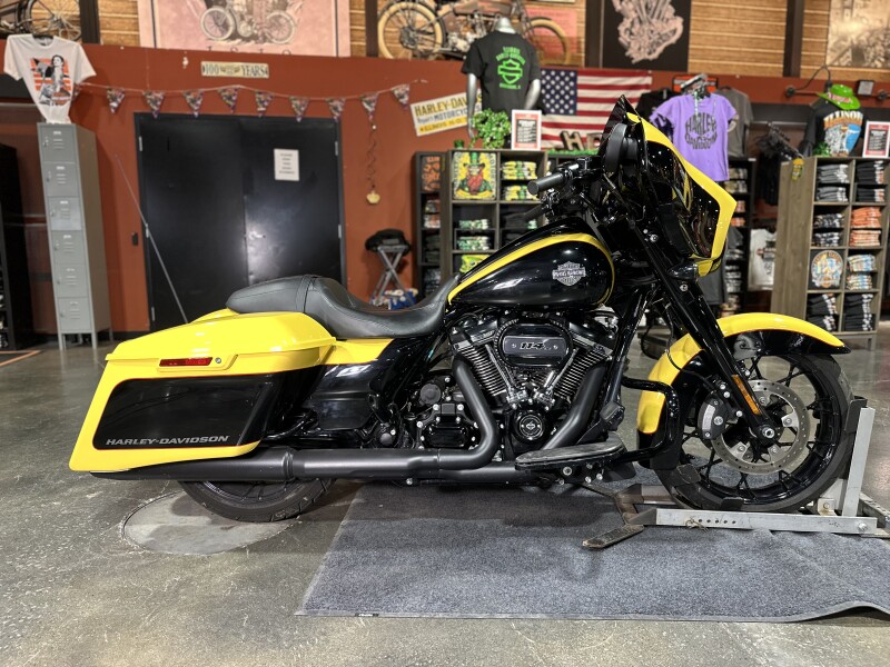 Harley-Davidson® Street Glide® Special 2023 FLHXS INDSTRL YLW/BLK