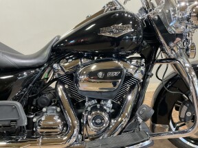2021 Harley-Davidson® Road King® Special Vivid Black FLHR thumb 3