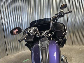2026 Harley-Davidson® Road Glide® Purple Abyss Black Trim thumb 0