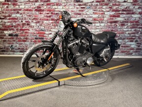 Harley-Davidson® Iron 883™ 2016 XL 883N BLACK DENIM thumb 0