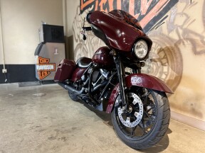 FLHXS 2020 Street Glide® Special thumb 2