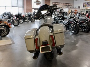 2026 Harley-Davidson Street Glide Grand American Touring thumb 1