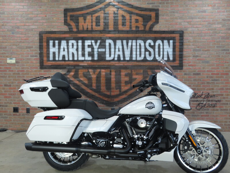2026 Harley-Davidson® Street Glide Limited FLHXL