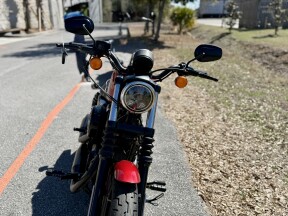 2019 Harley-Davidson® Iron 883™ XL 883N thumb 3